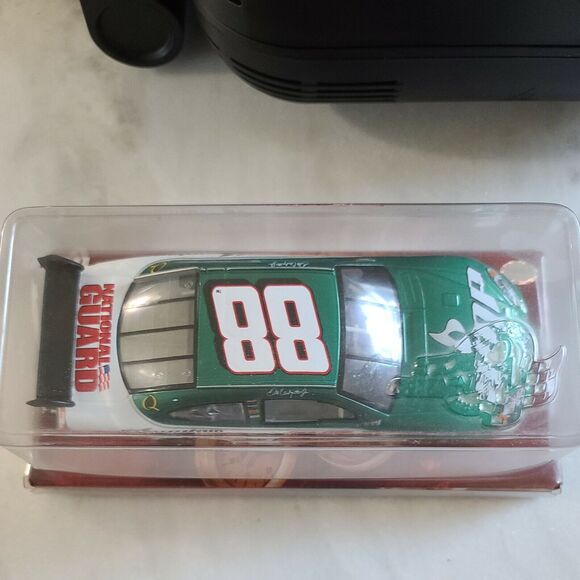 Dale Earnhardt Jr #88 2008 Winner's Circle NASCAR AMP Energy - Picture 2 of 6
